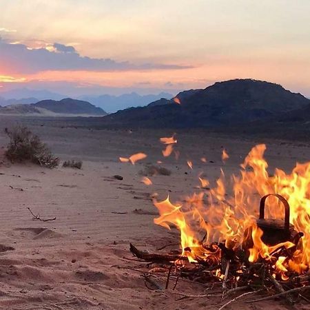 Wadi Rum-Bedouin Tents And Jeep Tours מראה חיצוני תמונה
