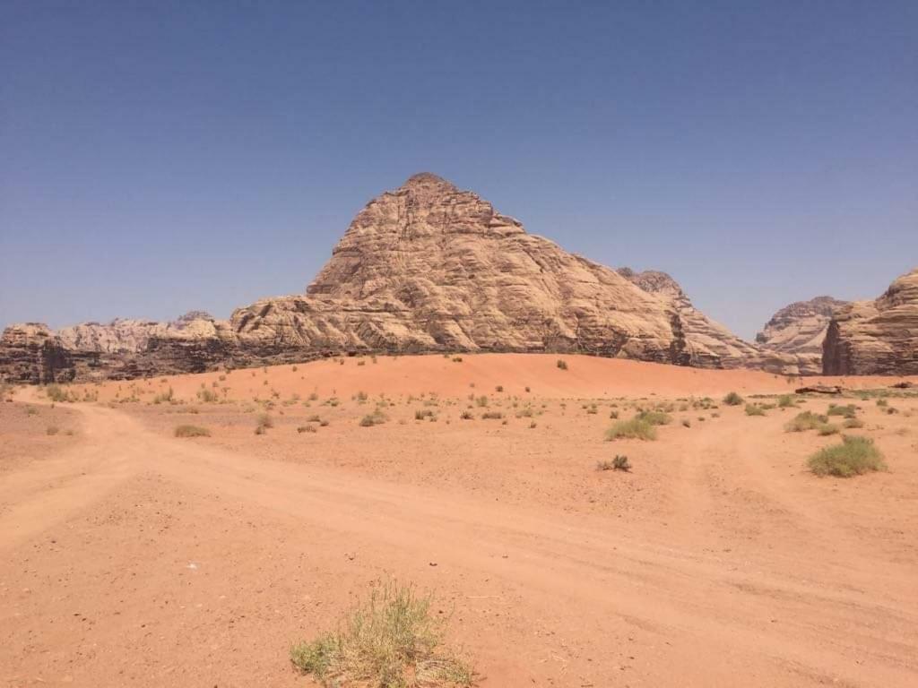Wadi Rum-Bedouin Tents And Jeep Tours מראה חיצוני תמונה